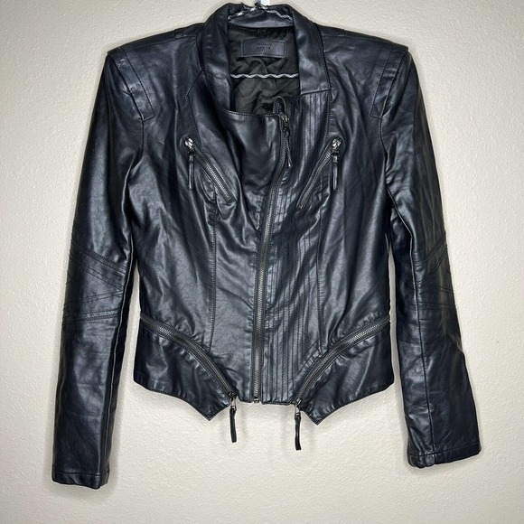 Blank NYC Jackets & Blazers - BlankNYC Women's Black Faux-Leather Full Zip Moto Jacket Size S